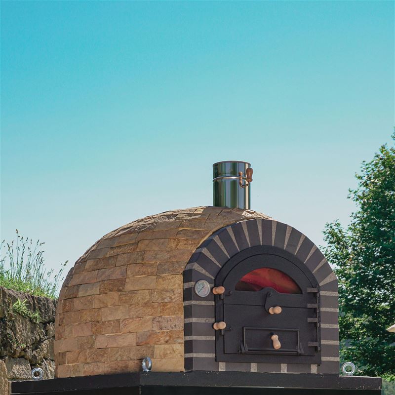 Horacio Wood Fired Oven - In Garden